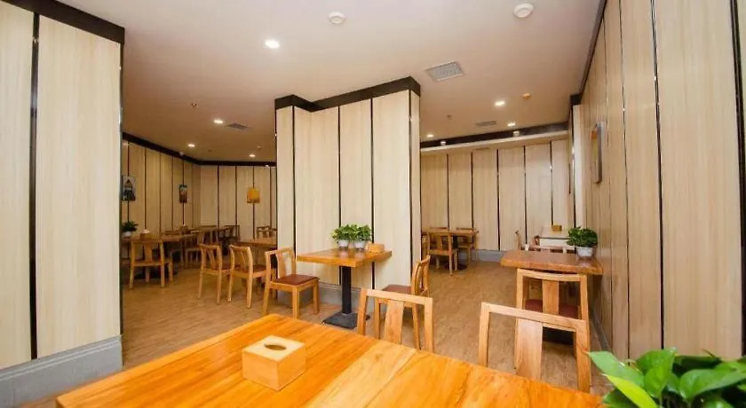 柏曼酒店新乡牧野大道店 关店 酒店