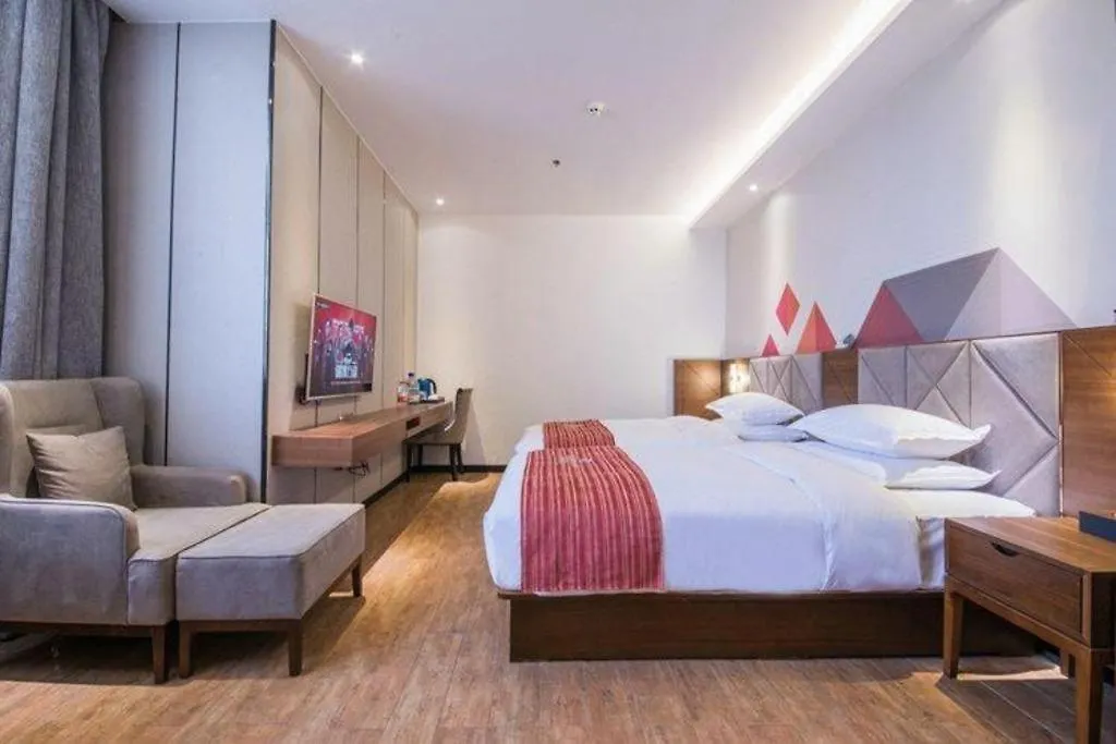 Borrman Hotel Xinxiang Muye Avenue Guandi 3*,