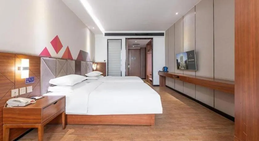 Borrman Hotel Xinxiang Muye Avenue Guandi