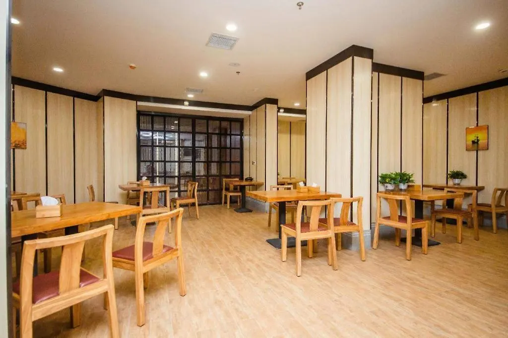 Borrman Hotel Xinxiang Muye Avenue Guandi